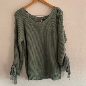 LOVE by Design Green Ribbon Sweater